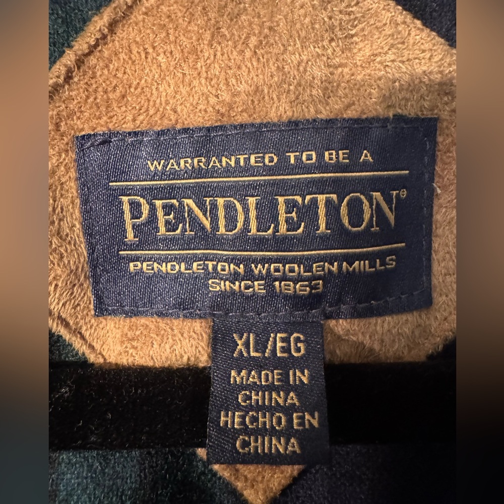 Pendleton Sherpa Zip Front Jacket With Plaid Coll… - image 3